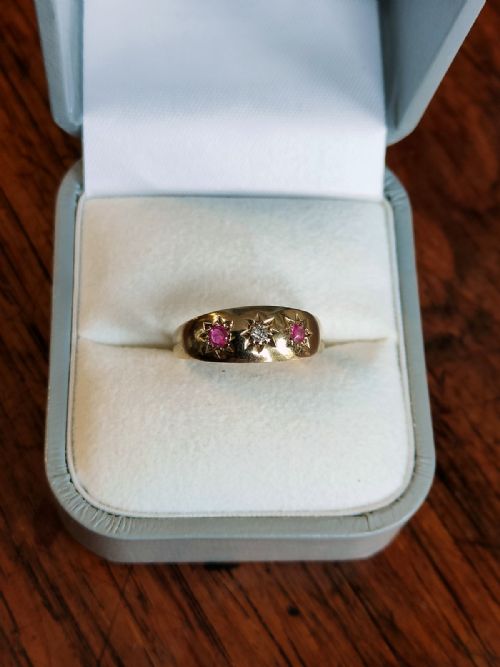 EDWARDIAN 18CT GOLD DIAMOND RUBY GYPSY RING CHESTER 1904 SIZE Q5 - ADDITIONAL PHOTO 3
