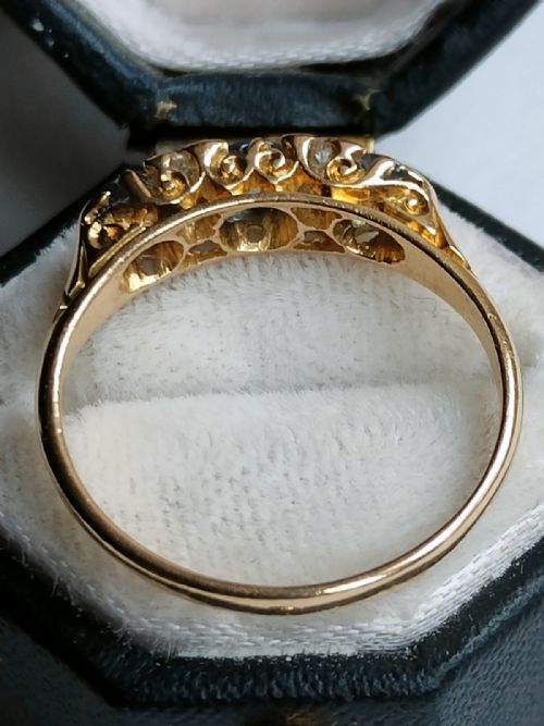 VICTORIAN 18CT SAPPHIRE AND DIAMOND HALF ETERNITY RING SIZE N - ADDITIONAL PHOTO 5