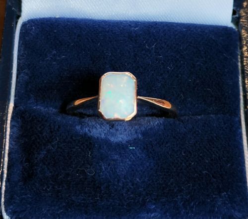 RARE ART DECO 9CT GOLD OPAL SOLITAIRE RING HALLMARKED CHESTER 1932 - ADDITIONAL PHOTO 3