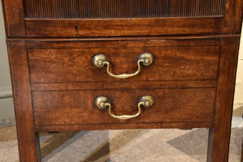 PAIR OF GEORGE III BEDSIDE COMMODES - ADDITIONAL PHOTO 7