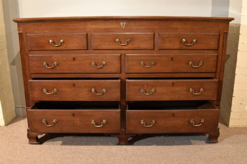 LARGE 19TH CENTURY LANCASHIRE MULE CHEST OF DRAWERS - ADDITIONAL PHOTO 2
