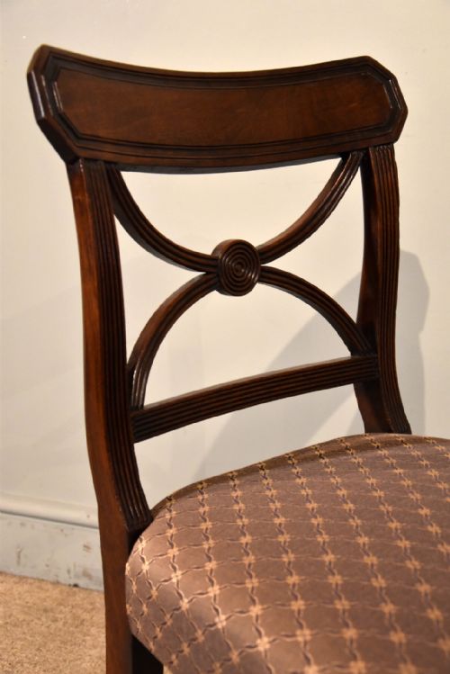 SET OF FOUR REGENCY MAHOGANY DINING CHAIRS - ADDITIONAL PHOTO 7