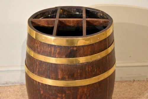 LARGE OAK BRASS BARREL UMBRELLA STAND - ADDITIONAL PHOTO 2