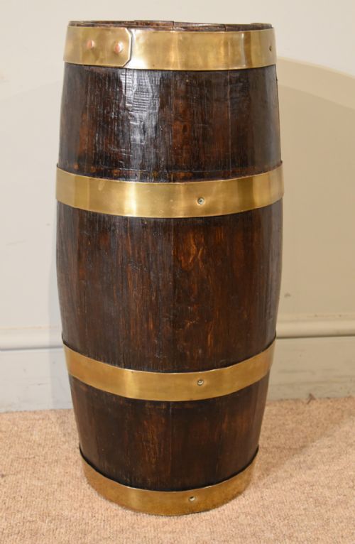 19TH CENTURY OAK BARREL STICK UMBRELLA STAND - ADDITIONAL PHOTO 1