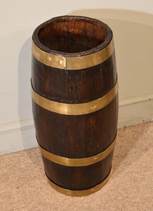 19TH CENTURY OAK BARREL STICK UMBRELLA STAND - ADDITIONAL PHOTO 3