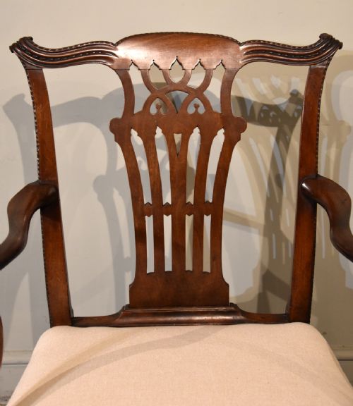 MAHOGANY 18TH CENTURY CHIPPENDALE ARMCHAIR - ADDITIONAL PHOTO 3