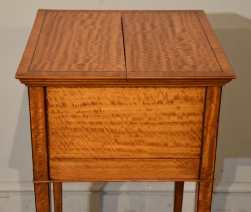 19TH CENTURY SATINWOOD WORK TABLE - ADDITIONAL PHOTO 4