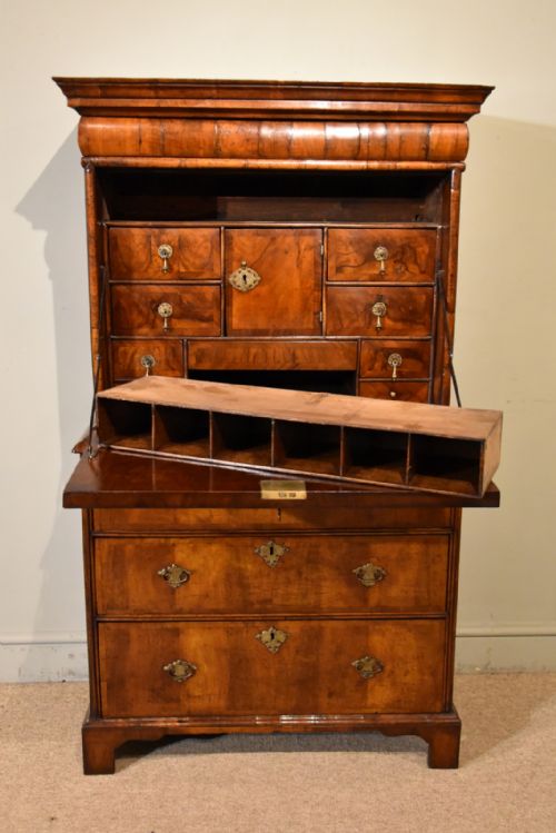QUEEN ANNE WALNUT ESCRITOIRE ABATTANT - ADDITIONAL PHOTO 5