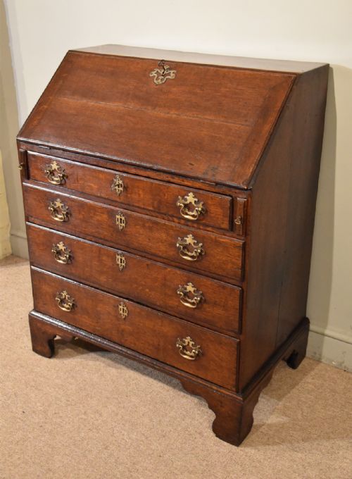 GEORGE III OAK BUREAU - ADDITIONAL PHOTO 3