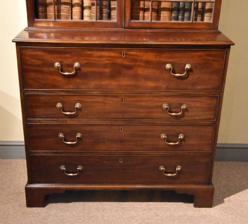 GEORGE III MAHOGANY SECRETAIRE BOOKCASE - ADDITIONAL PHOTO 1