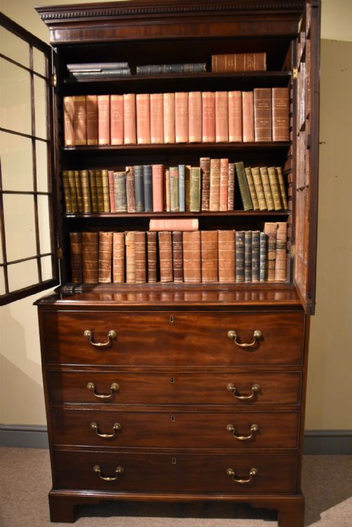 GEORGE III MAHOGANY SECRETAIRE BOOKCASE - ADDITIONAL PHOTO 6