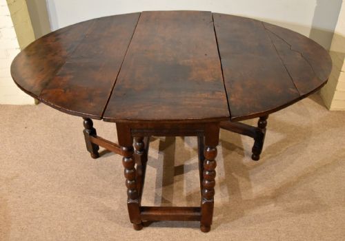 17th century oak bobbin turned gateleg table - CATEGORY: ANTIQUE TABLES - DATED 17TH CENTURY