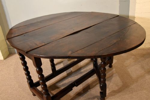 17TH CENTURY OAK BOBBIN TURNED GATELEG TABLE - ADDITIONAL PHOTO 6