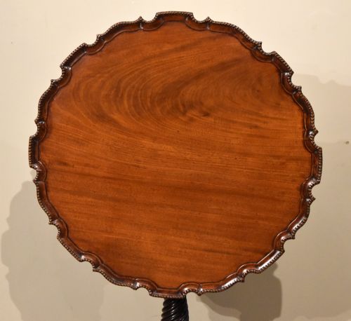 SCOTTISH GEORGE III PIE CRUST TILT TOP TABLE - ADDITIONAL PHOTO 1