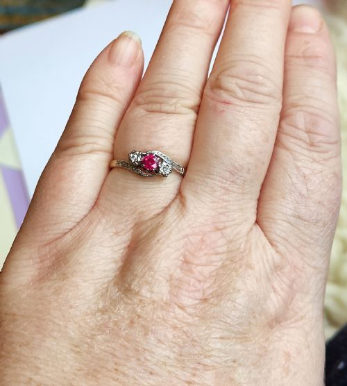 PRETTY ART DECO 18CT GOLD PLATINUM RUBY DIAMOND RING - ADDITIONAL PHOTO 6