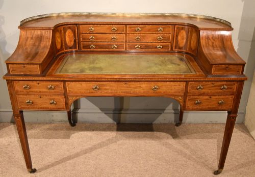 19th century mahogany carlton house desk - CATEGORY: ANTIQUE DESKS - DATED 19TH CENTURY