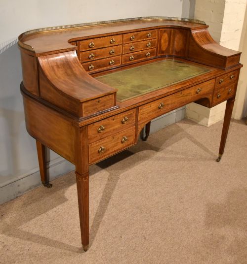 19TH CENTURY MAHOGANY CARLTON HOUSE DESK - ADDITIONAL PHOTO 6