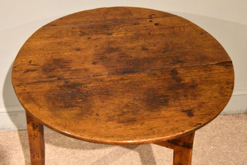 18TH CENTURY ELM AND OAK CRICKET TABLE - ADDITIONAL PHOTO 1