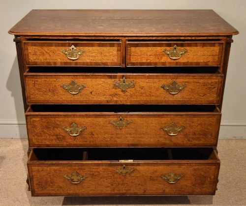 GEORGE III OAK CHEST OF DRAWERS - ADDITIONAL PHOTO 2