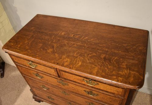 GEORGE III OAK CHEST OF DRAWERS - ADDITIONAL PHOTO 5