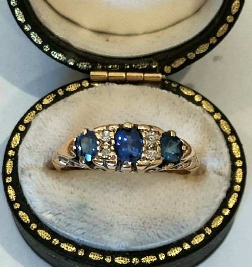EDWARDIAN 18CT GOLD SAPPHIRE AND DIAMOND RING 1903 - ADDITIONAL PHOTO 3