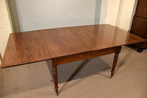 MAHOGANY REGENCY PERIOD EXTENDING DINING TABLE - ADDITIONAL PHOTO 2
