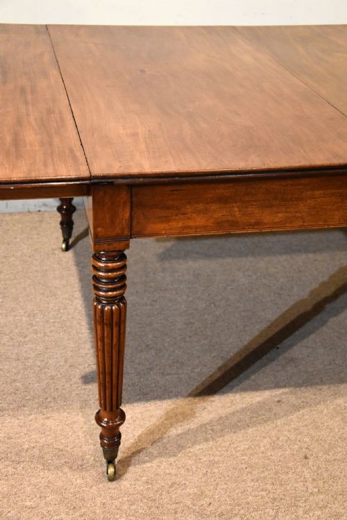 MAHOGANY REGENCY PERIOD EXTENDING DINING TABLE - ADDITIONAL PHOTO 3