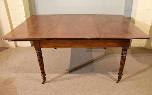 MAHOGANY REGENCY PERIOD EXTENDING DINING TABLE - ADDITIONAL PHOTO 5