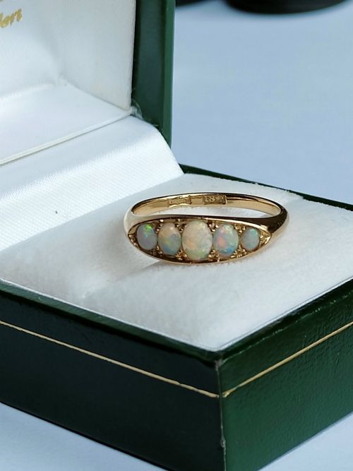 PRETTY ANTIQUE 18CT GOLD OPAL BOAT RING SIZE O - ADDITIONAL PHOTO 3