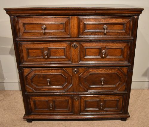 OAK LATE 17TH CENTURY CHEST OF DRAWERS - ADDITIONAL PHOTO 2