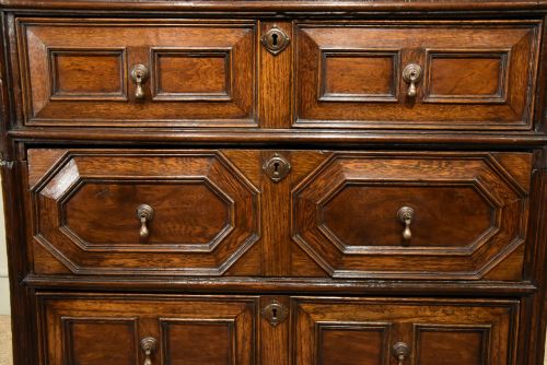 OAK LATE 17TH CENTURY CHEST OF DRAWERS - ADDITIONAL PHOTO 6