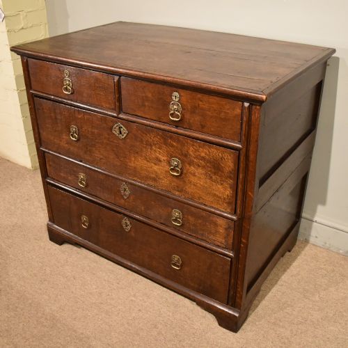 17TH CENTURY OAK COTTAGE CHEST OF DRAWERS - ADDITIONAL PHOTO 3