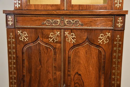 SMALL REGENCY ROSEWOOD BRASS INLAID CABINET BOOKCASE - ADDITIONAL PHOTO 8
