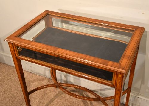 19TH CENTURY SATINWOOD INLAID BIJOUTERIE - ADDITIONAL PHOTO 8