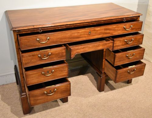 RARE GEORGE III MAHOGANY DESK BRUSHING SLIDE - ADDITIONAL PHOTO 3