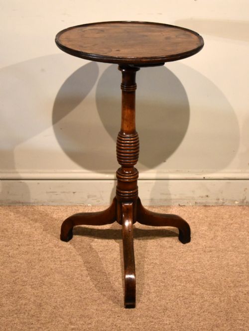 19th century mahogany lamp wine table - CATEGORY: ANTIQUE TABLES - DATED 19TH CENTURY