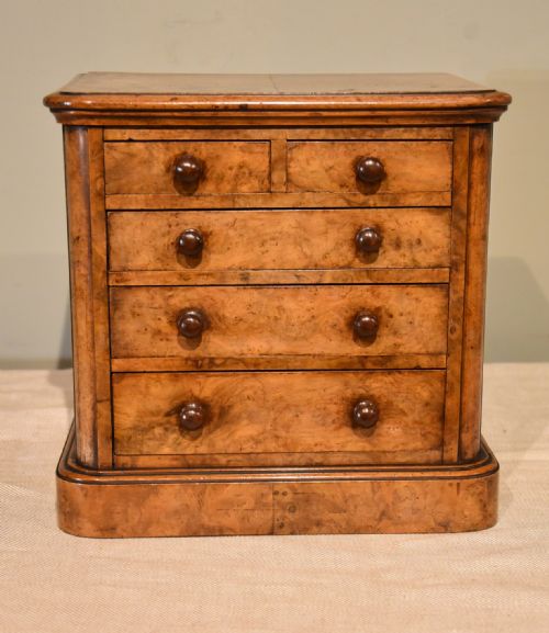 EARLY VICTORIAN BURR WALNUT MINIATURE CHEST OF DRAWERS - ADDITIONAL PHOTO 4