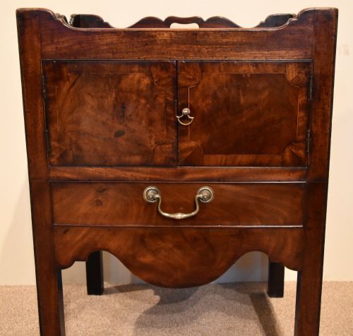 PAIR GEORGE III MAHOGANY BEDSIDE COMMODES - ADDITIONAL PHOTO 5