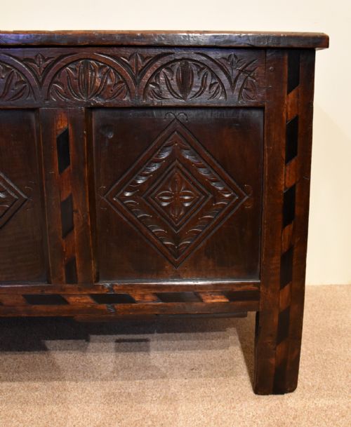 17TH CENTURY ENGLISH OAK COFFER - ADDITIONAL PHOTO 5