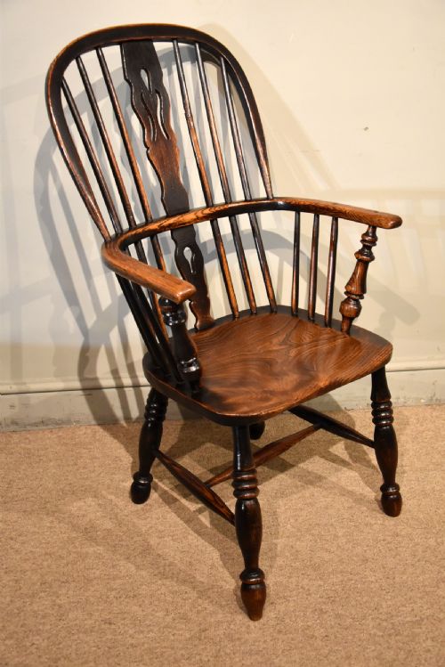 19TH CENTURY ASH AND ELM WINDSOR ARMCHAIR - ADDITIONAL PHOTO 3