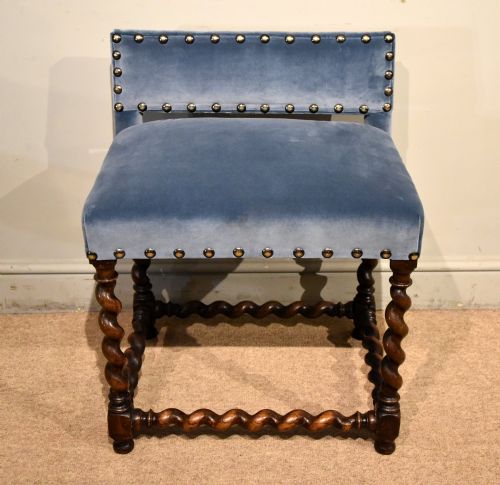 charles ii walnut back stool - CATEGORY: ANTIQUE STOOLS - DATED 17TH CENTURY