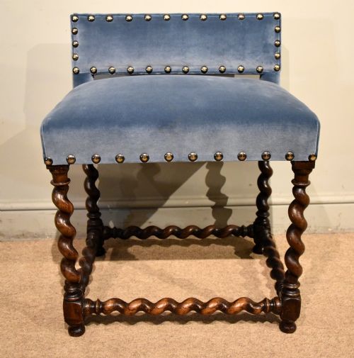 CHARLES II WALNUT BACK STOOL - ADDITIONAL PHOTO 3