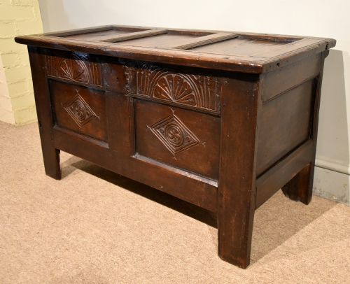 SMALL CHARLES I OAK TWO PANELLED COFFER - ADDITIONAL PHOTO 3