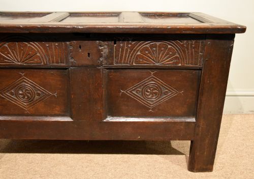 SMALL CHARLES I OAK TWO PANELLED COFFER - ADDITIONAL PHOTO 6