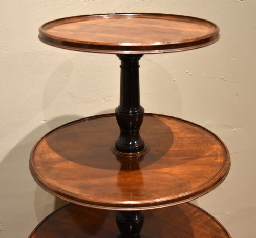 GEORGE III MAHOGANY TRIPOD DUMBWAITER - ADDITIONAL PHOTO 2