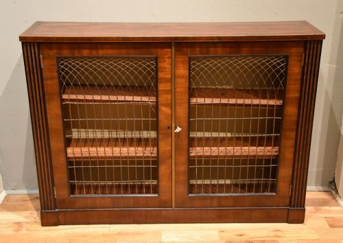 REGENCY MAHOGANY AND ROSEWOOD BOOKCASE WITH BRASS GRILLES - ADDITIONAL PHOTO 1