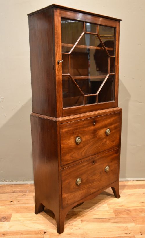 RARE GEORGE III MAHOGANY DWARF CABINET - ADDITIONAL PHOTO 4