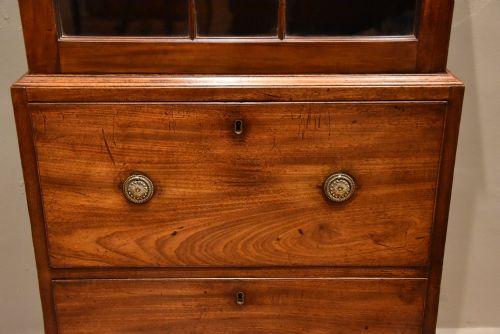 RARE GEORGE III MAHOGANY DWARF CABINET - ADDITIONAL PHOTO 7