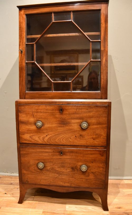 RARE GEORGE III MAHOGANY DWARF CABINET - ADDITIONAL PHOTO 8