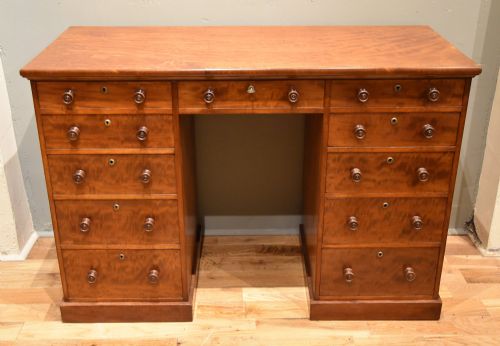 victorian figured mahogany kneehole desk - CATEGORY: ANTIQUE DESKS - DATED VICTORIAN